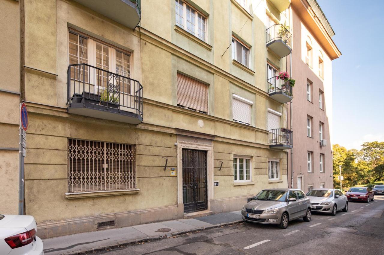 Kastely Apartments - Buda Castle Budapest Bagian luar foto